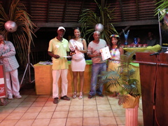 Nos champions Antilles-Guyane en Doublettes VETERANS récompensésm.jpg