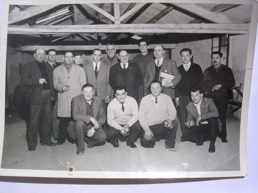 PREMIERE REUNION DU COMITE 44 1964 CHATEAUBRIANT PREMIERE REUNION DU COMITE 44 1964 CHATEAUBRIANT