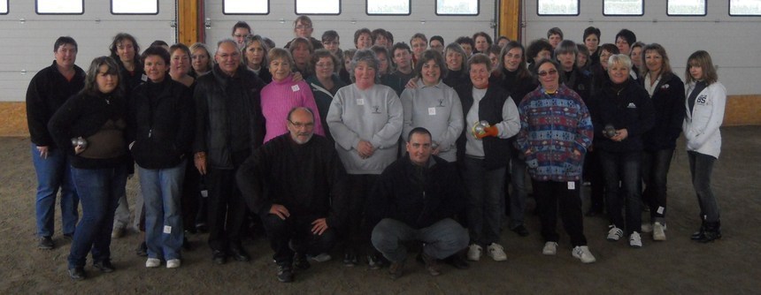 la pétanque au féminin la pétanque au féminin