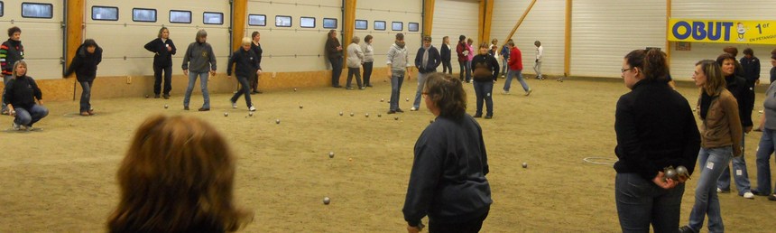 la pétanque au féminin la pétanque au féminin