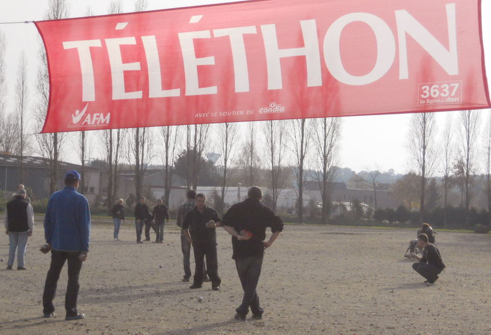 des boulistes mobilisés lors du téléthon