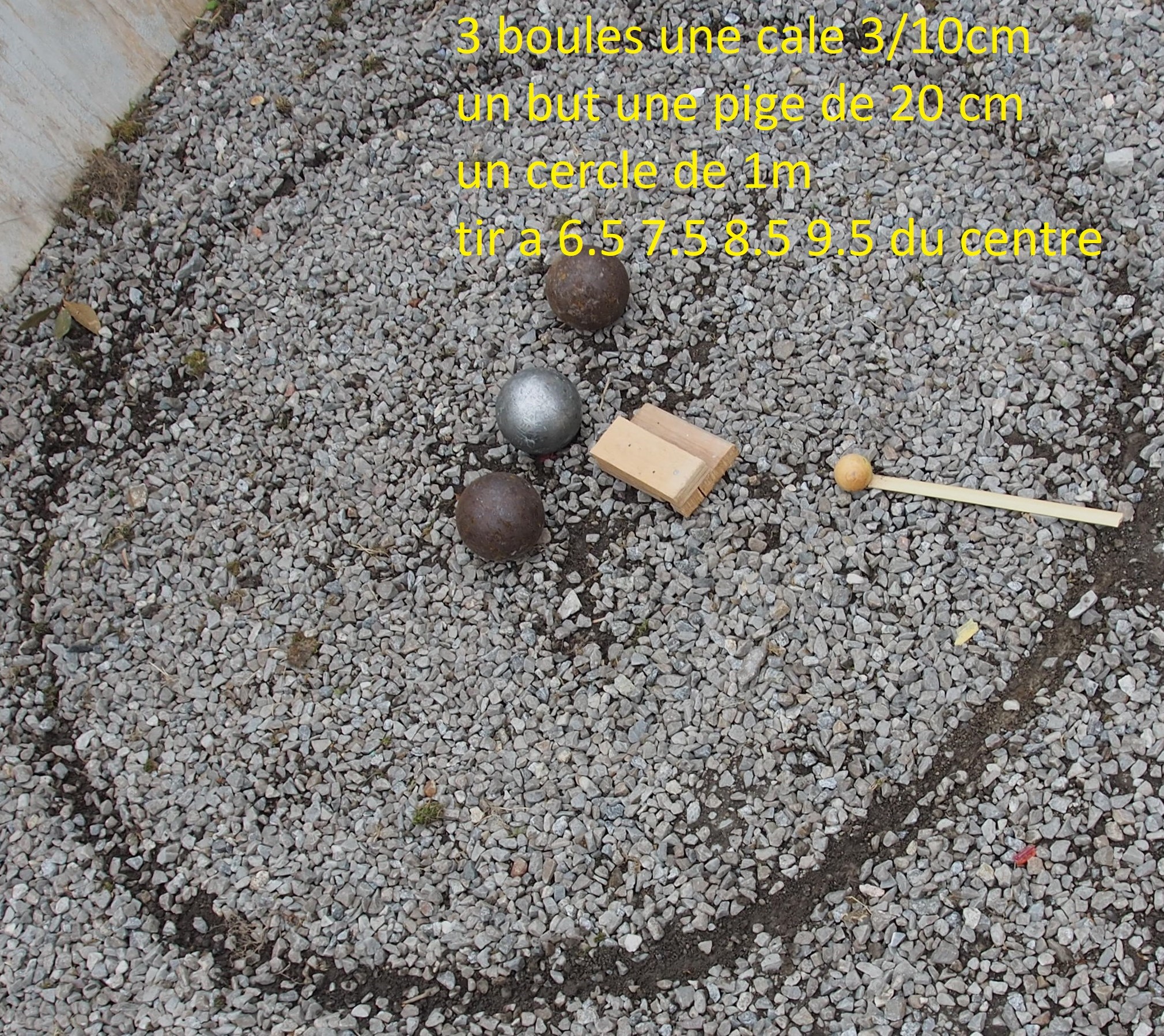 Les pétanqueurs castelbriantais s’entraînent Les pétanqueurs castelbriantais s’entraînent