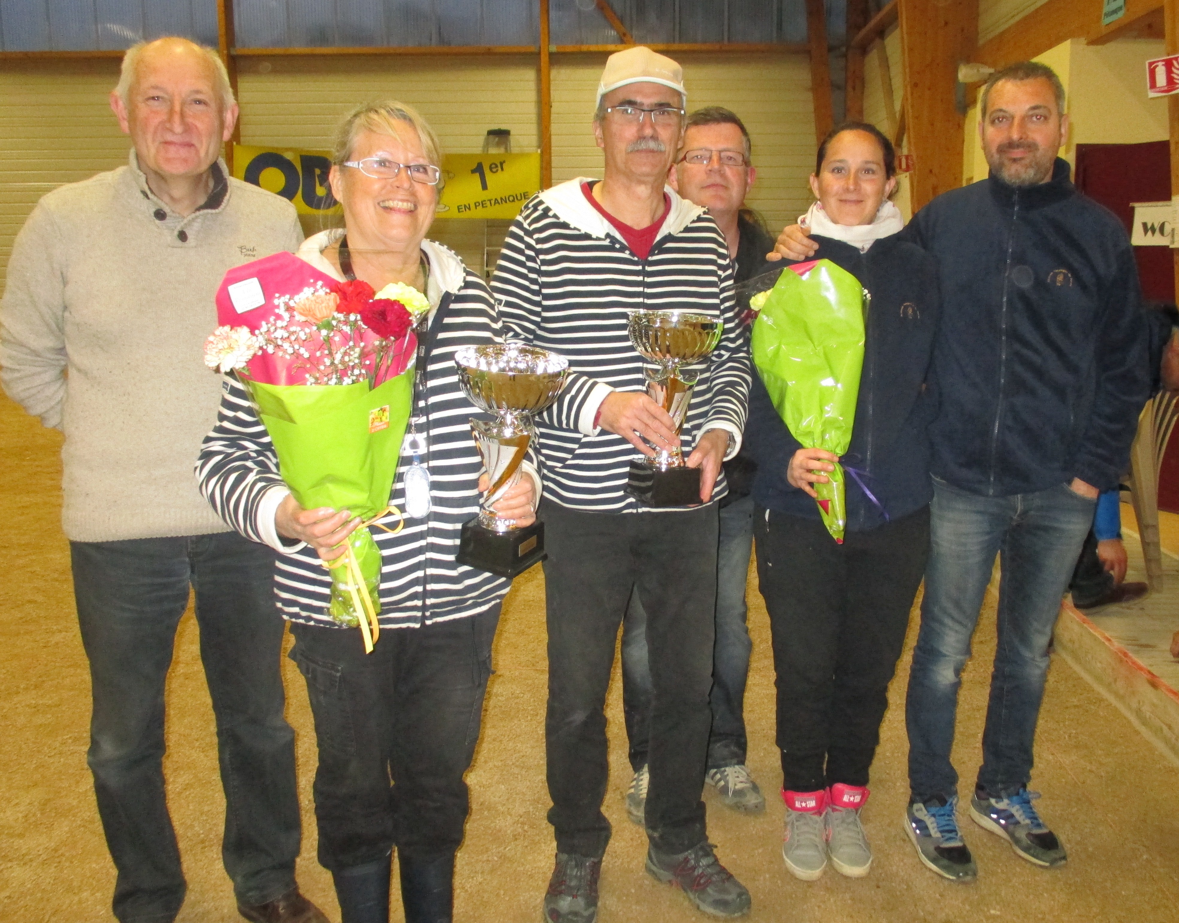 le président les finalistes et vainqueurs et philippe l'arbitre le président les finalistes et vainqueurs et philippe l'arbitre