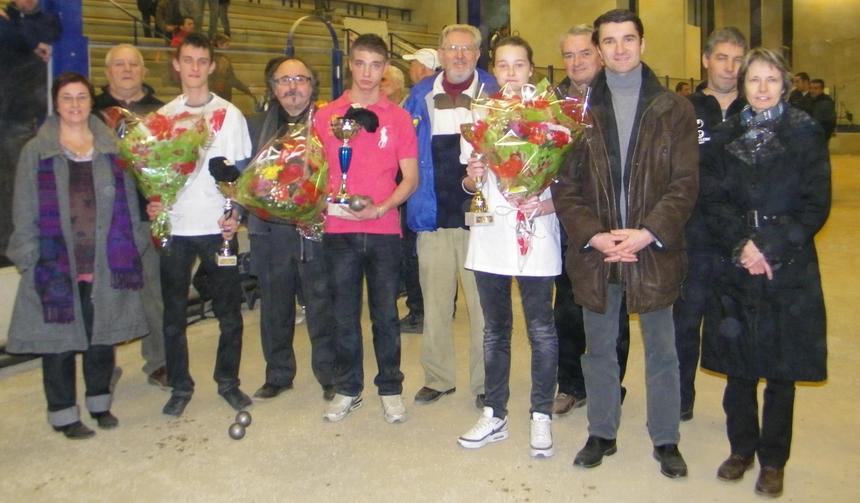 National de Firminy hiver 2011, triplette mixte Challenge NACCI. National de Firminy hiver 2011, triplette mixte Challenge NACCI.