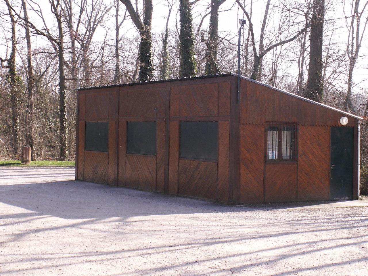 Table de marque.JPG Table de marque.JPG