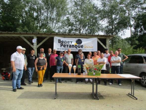 Journée du club au Mazeau Journée du club au Mazeau