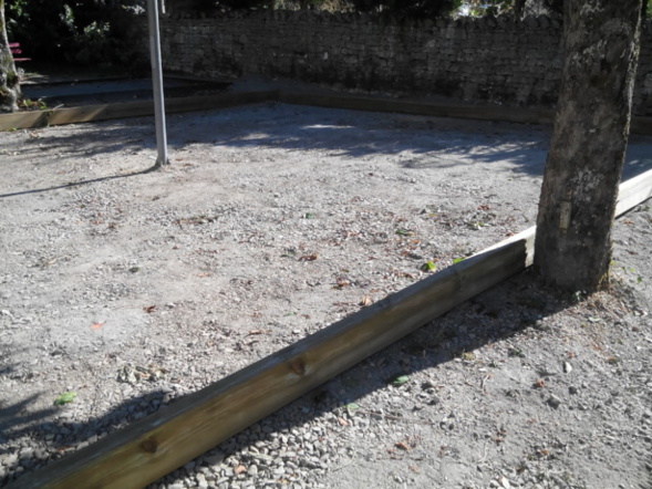 C'est parti pour les travaux de réfection et d'agrandissement de notre petit Boulodrome !🙂
