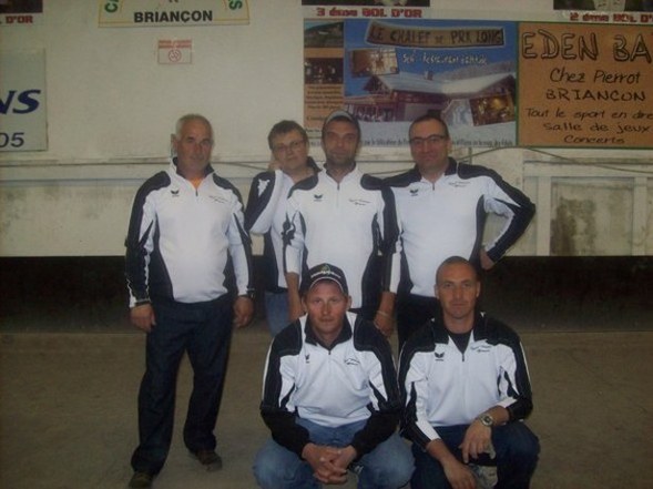 CARELLO Guseppe , BERNIERE Christophe, NAPOLITANO Christophe , FAURE BRAC Rapaël , CASTAGNIER Geoffrey et DALE David CARELLO Guseppe , BERNIERE Christophe, NAPOLITANO Christophe , FAURE BRAC Rapaël , CASTAGNIER Geoffrey et DALE David