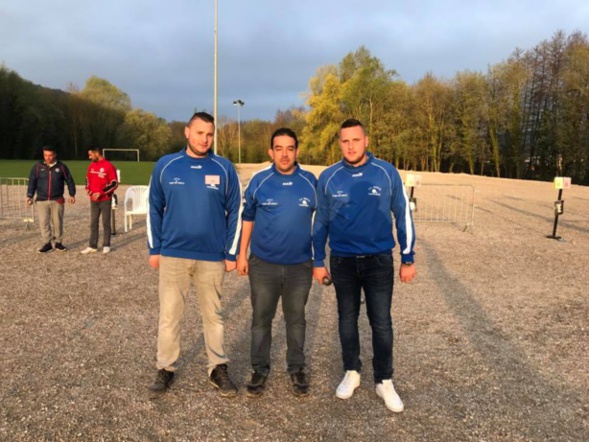 Résultat du championnat de l'Eure triplette promotion du 01/04 et 02/04 à Fleury Résultat du championnat de l'Eure triplette promotion du 01/04 et 02/04 à Fleury