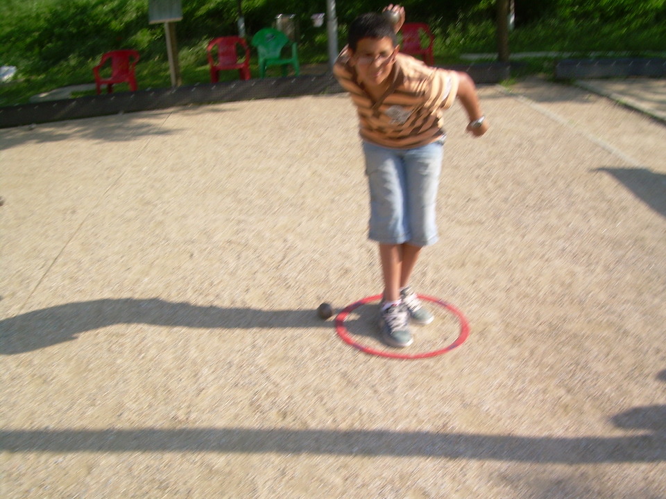 ESCUELA DE PETANCA ESCUELA DE PETANCA