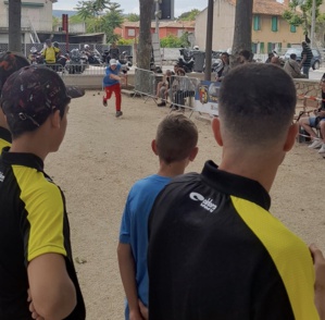 Des jeunes aux dents longues