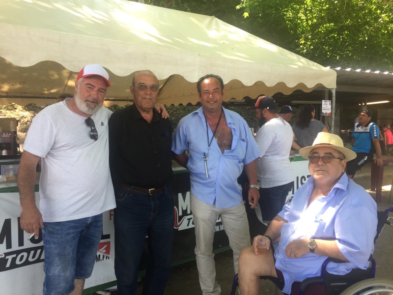 Au championnat de France à Pierrefeu cet été en compagnie de René ABGUILLERM, Momond GIBERT et Blue LACROIX