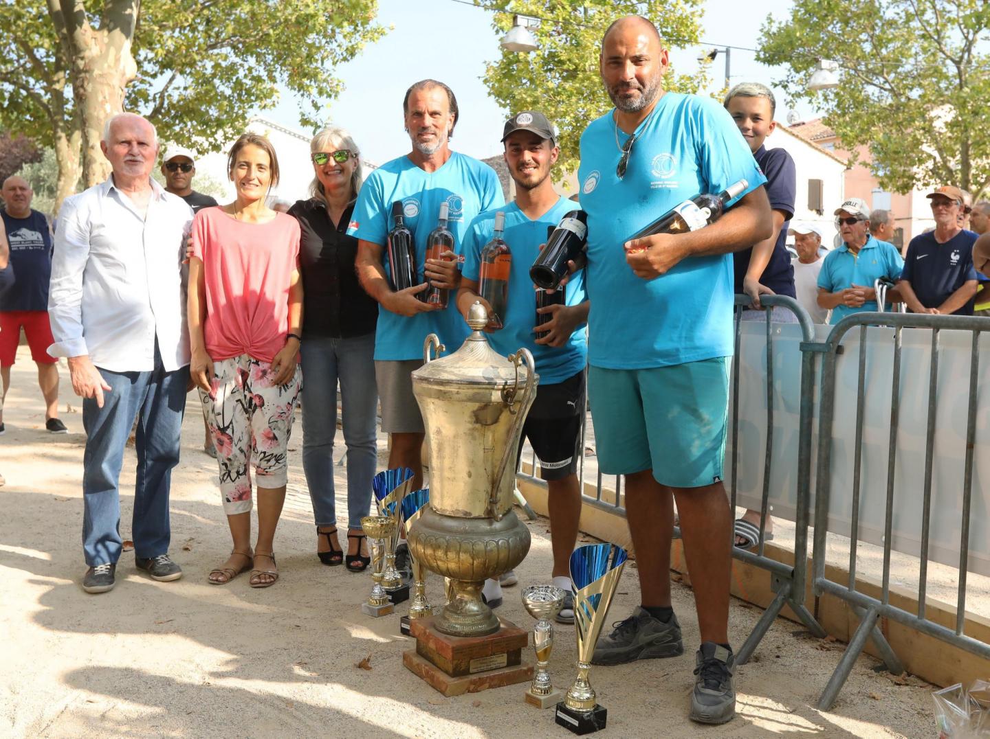 LES VAINQUEURS GORZERINO-LOPEZ-GRIZONE(Photo Var matin I.R)