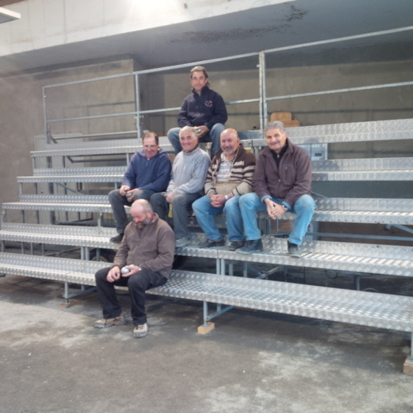 Un samedi après midi au boulodrome de La Canourgue Un samedi après midi au boulodrome de La Canourgue