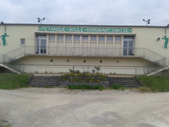 L'entrée et le Club House