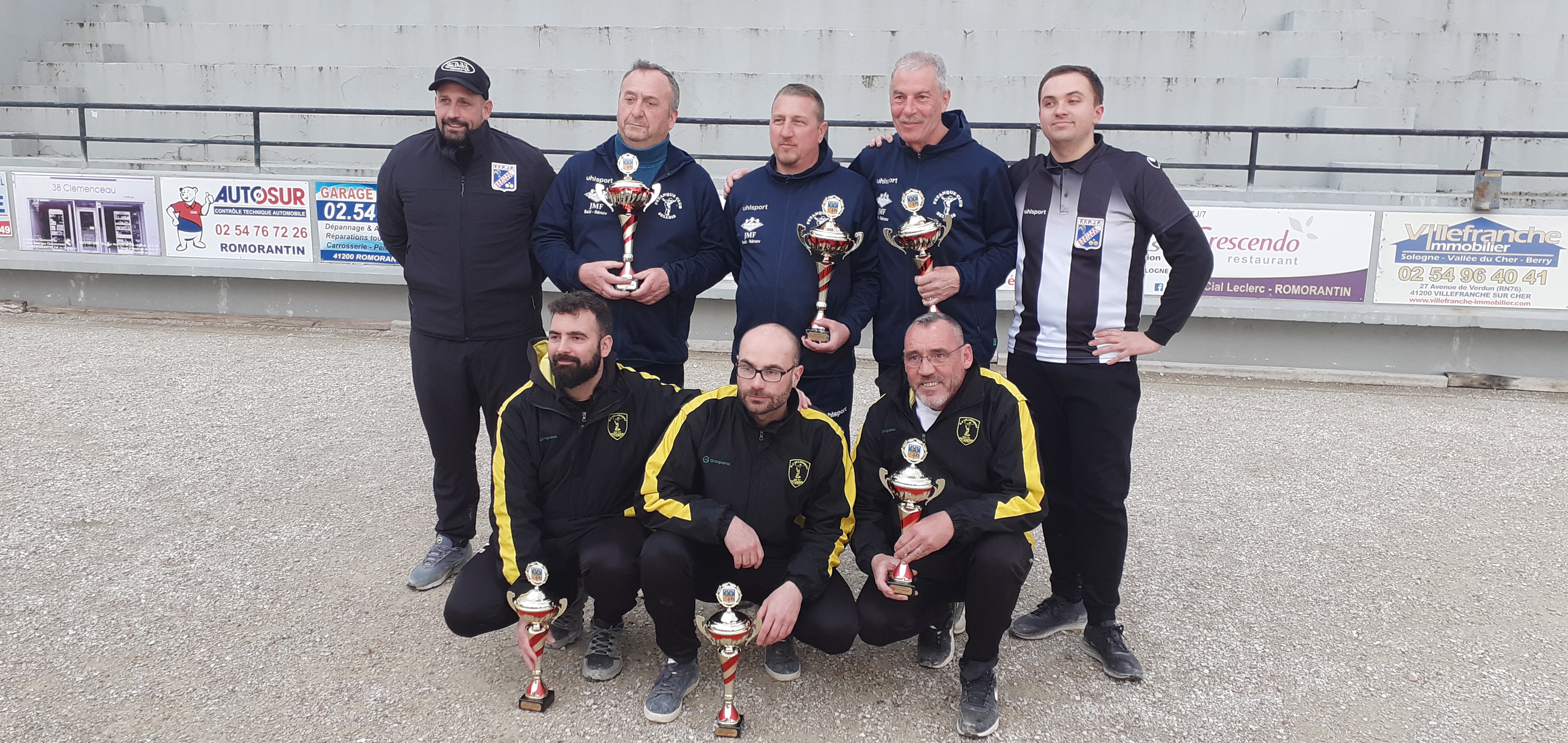 Félicitations aux deux équipes et un grand merci a Mrs les arbitres et a l'organisation