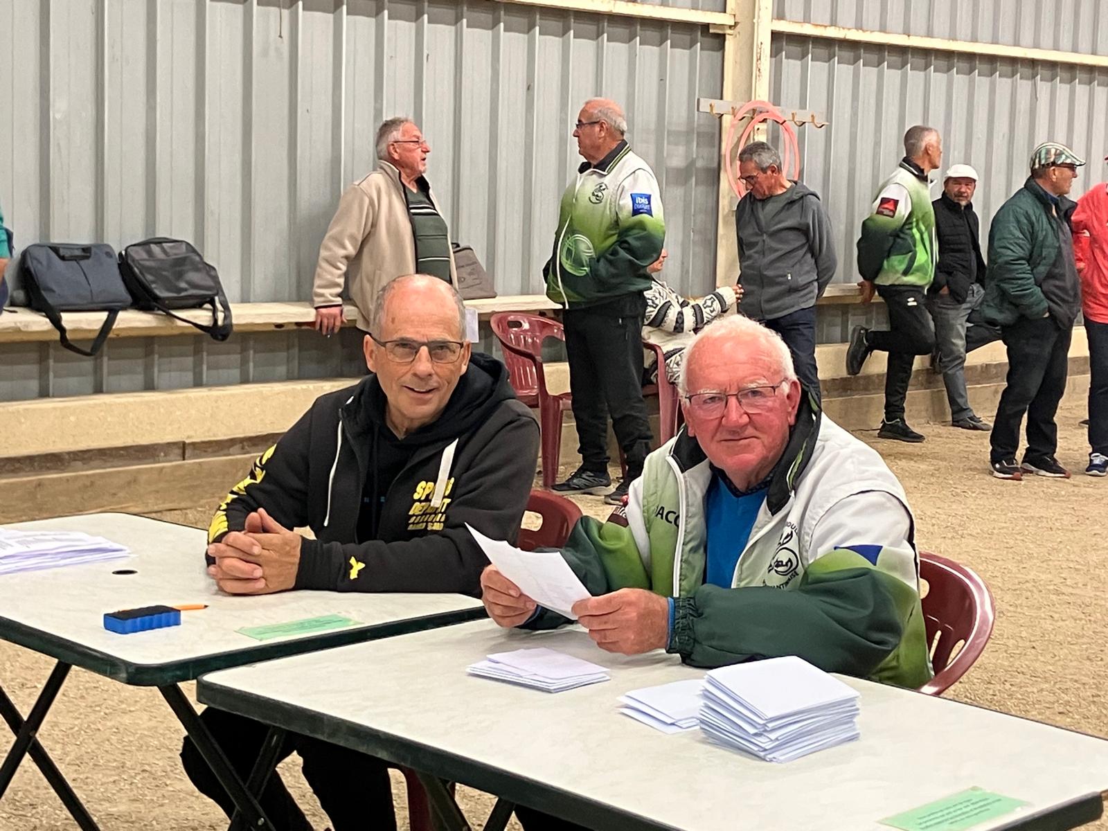 Les JACQUES aux commades Les JACQUES aux commades