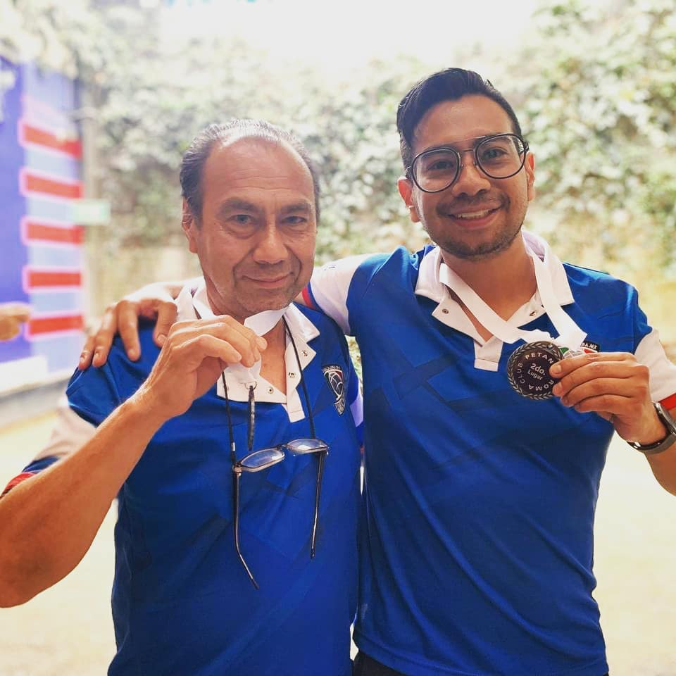 Padre e hIjo se llevan medalla en Roma