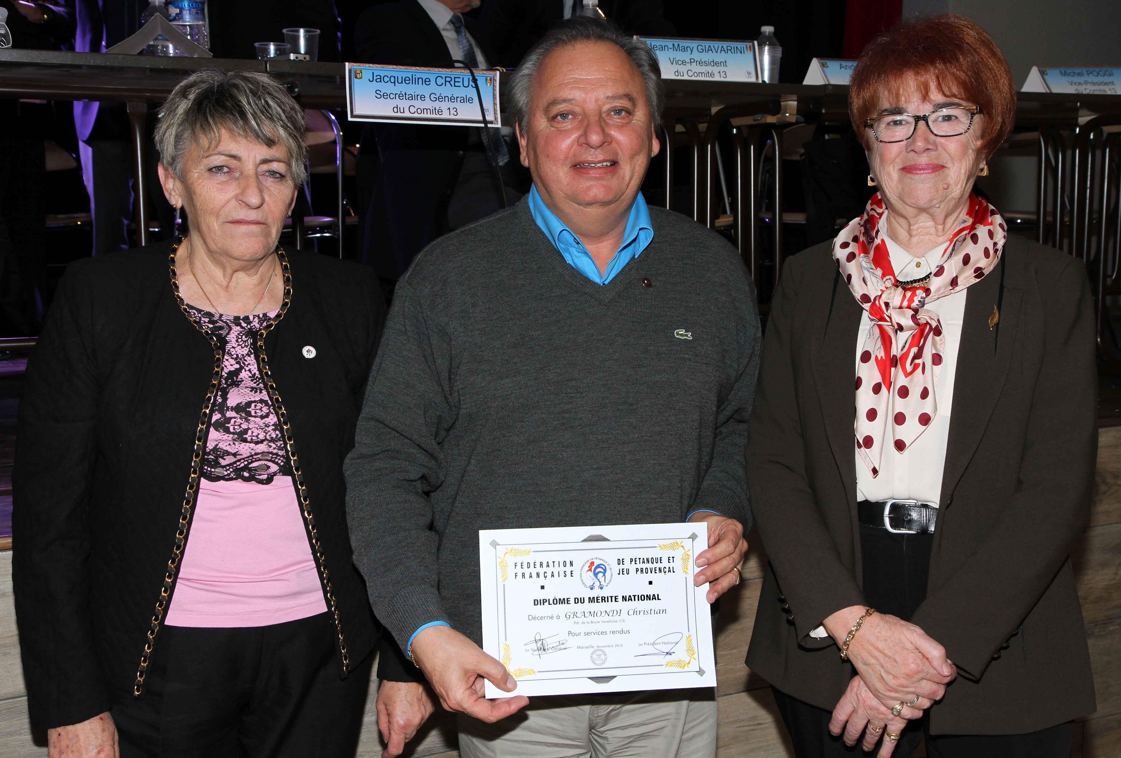 13-02-2016 Au château de Saint-Andiol, Patricia Jeanjean président du Comité bouliste 13, Christian Gramondi, Lucette Coste présidente de la Ligue ;
