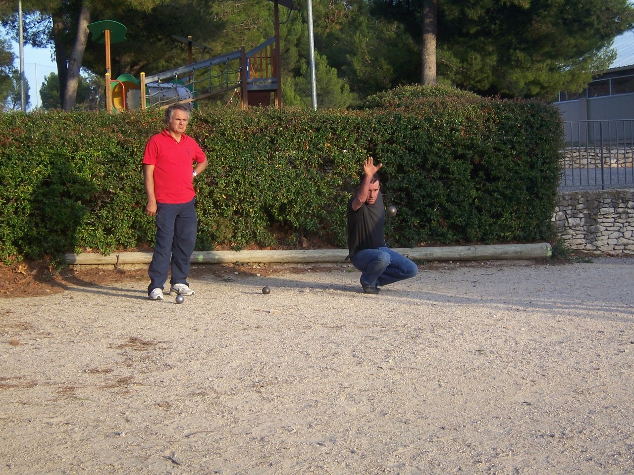 09-10-2010 Venelles (Champ. pétanque) 077.jpg 09-10-2010 Venelles (Champ. pétanque) 077.jpg
