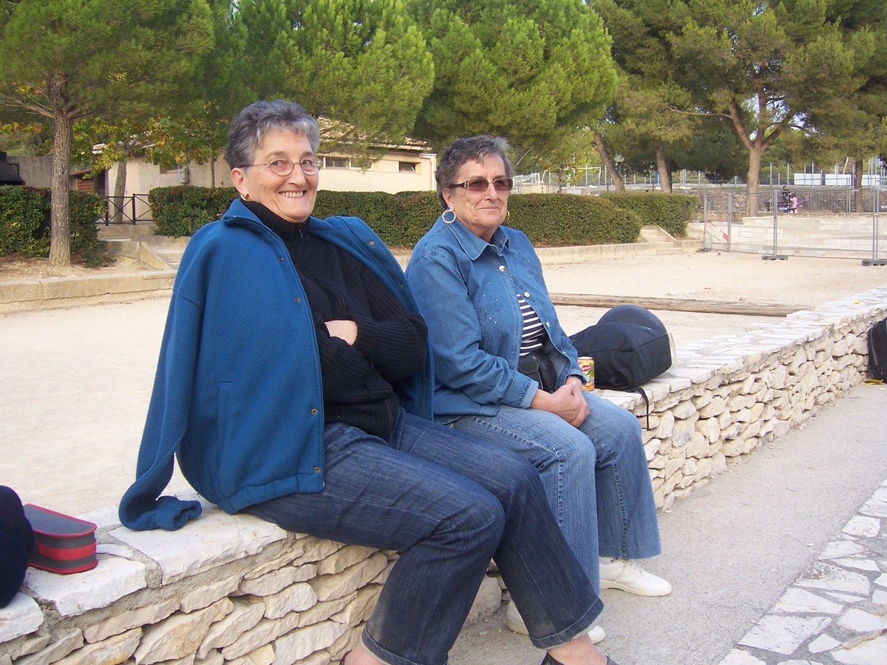 22-10-2011 Charlotte Gambino et Lydie Abonem  015 22-10-2011 Charlotte Gambino et Lydie Abonem  015