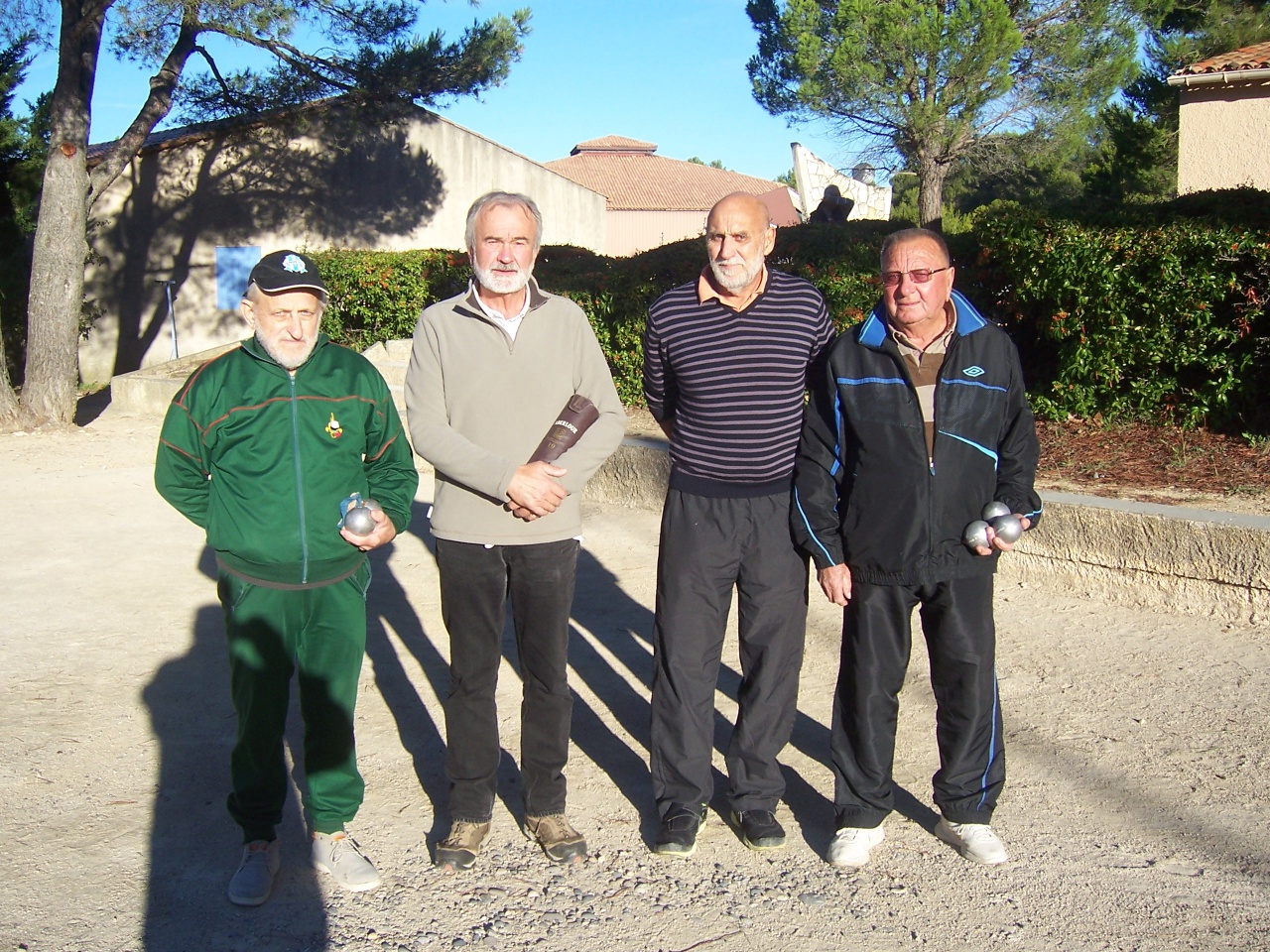 11-10-2015 Champ. du groupe jeu provençal 2771 11-10-2015 Champ. du groupe jeu provençal 2771