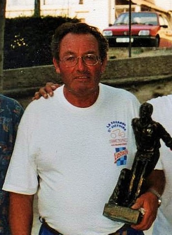 23-08-2000 Meyrargues - vainqueur du challenge Meyrargues Animations au JP avec Antoine Accardo et Laurent Raoux 540 (3) 23-08-2000 Meyrargues - vainqueur du challenge Meyrargues Animations au JP avec Antoine Accardo et Laurent Raoux 540 (3)