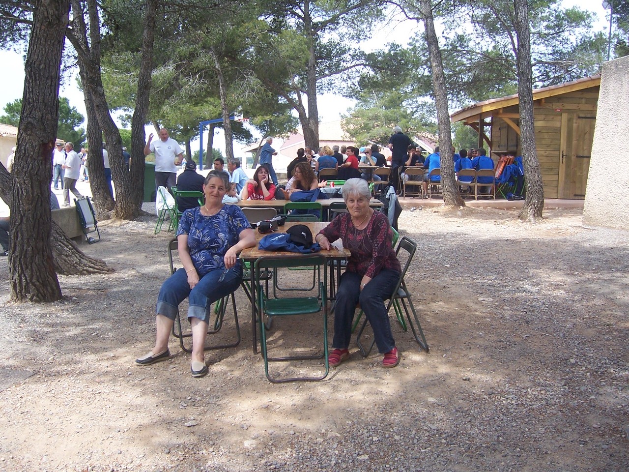 08-05-2009 Charlotte Gambino et sa soeur Lydia Darmigny 001.jpg 08-05-2009 Charlotte Gambino et sa soeur Lydia Darmigny 001.jpg