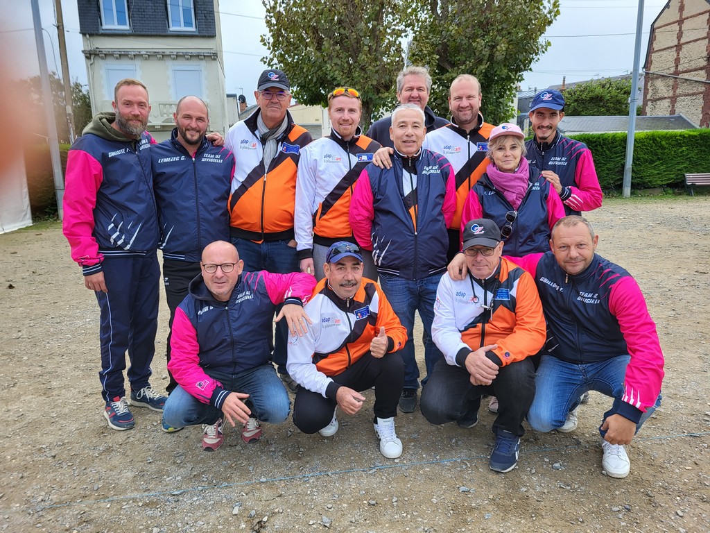 Tournoi sport pétanque adapté à Deauville