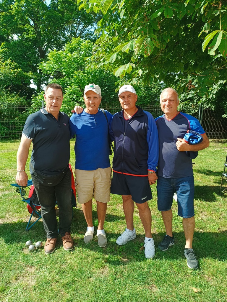 National Chateauneuf-sur-Loire (1) National Chateauneuf-sur-Loire (1)