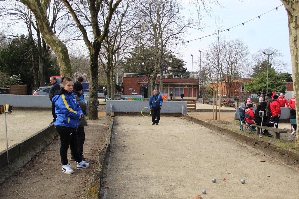 Chpt. Rég. 75 (35) Chpt. Rég. 75 (35)