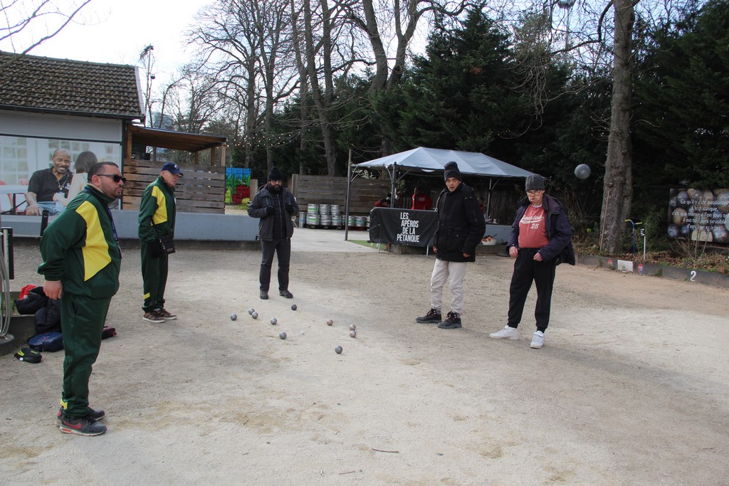 Chpt. Rég. 75 (75) Chpt. Rég. 75 (75)