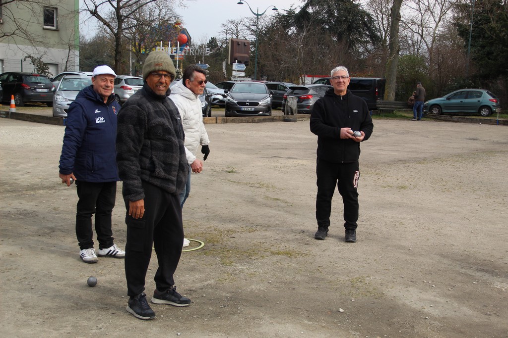 Chpt. Rég. 75 (85) Chpt. Rég. 75 (85)