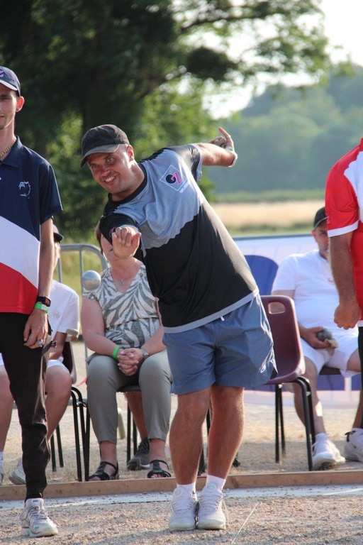 Châteauneuf-sur-Loire 2025 (33) Châteauneuf-sur-Loire 2025 (33)