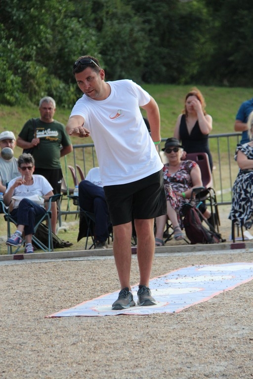 Châteauneuf-sur-Loire 2025 (37) Châteauneuf-sur-Loire 2025 (37)