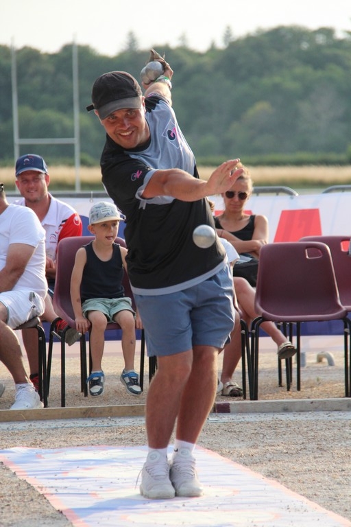 Châteauneuf-sur-Loire 2025 (42) Châteauneuf-sur-Loire 2025 (42)