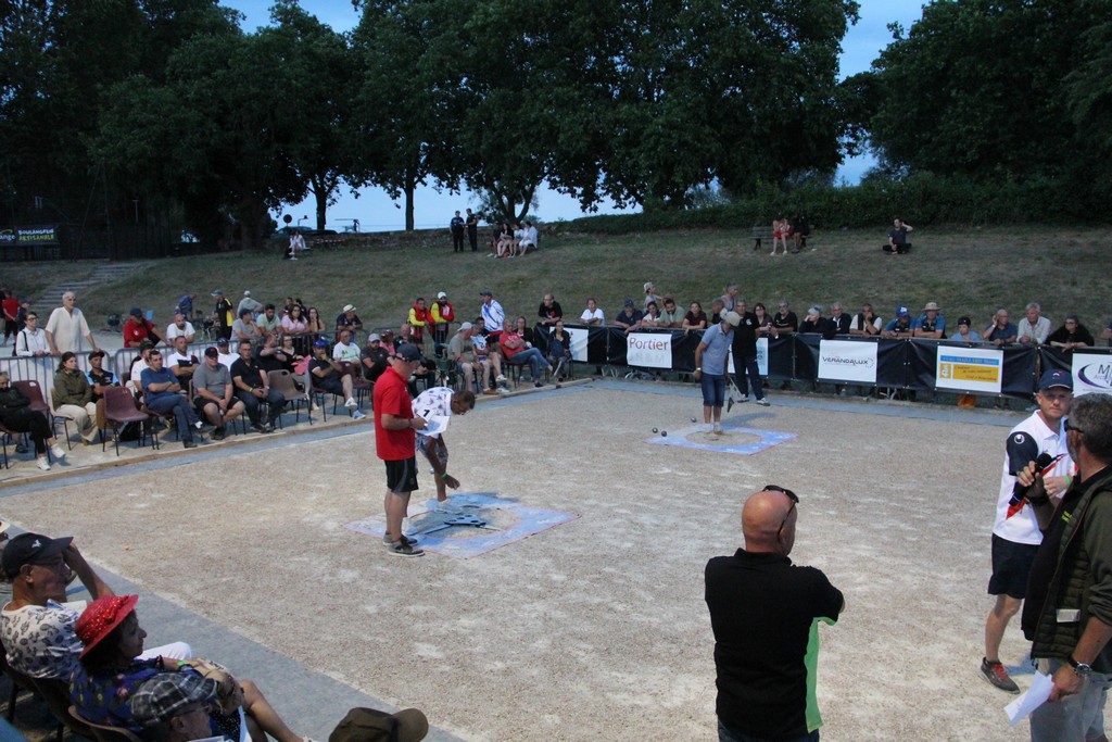 Châteauneuf-sur-Loire 2025 (58) Châteauneuf-sur-Loire 2025 (58)