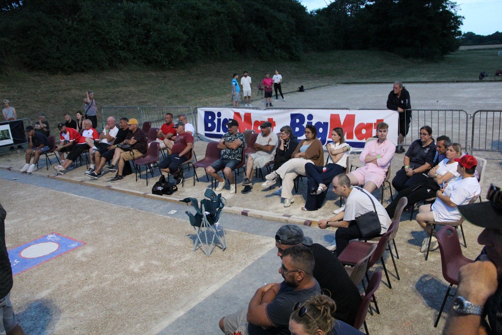 Châteauneuf-sur-Loire 2025 (63) Châteauneuf-sur-Loire 2025 (63)