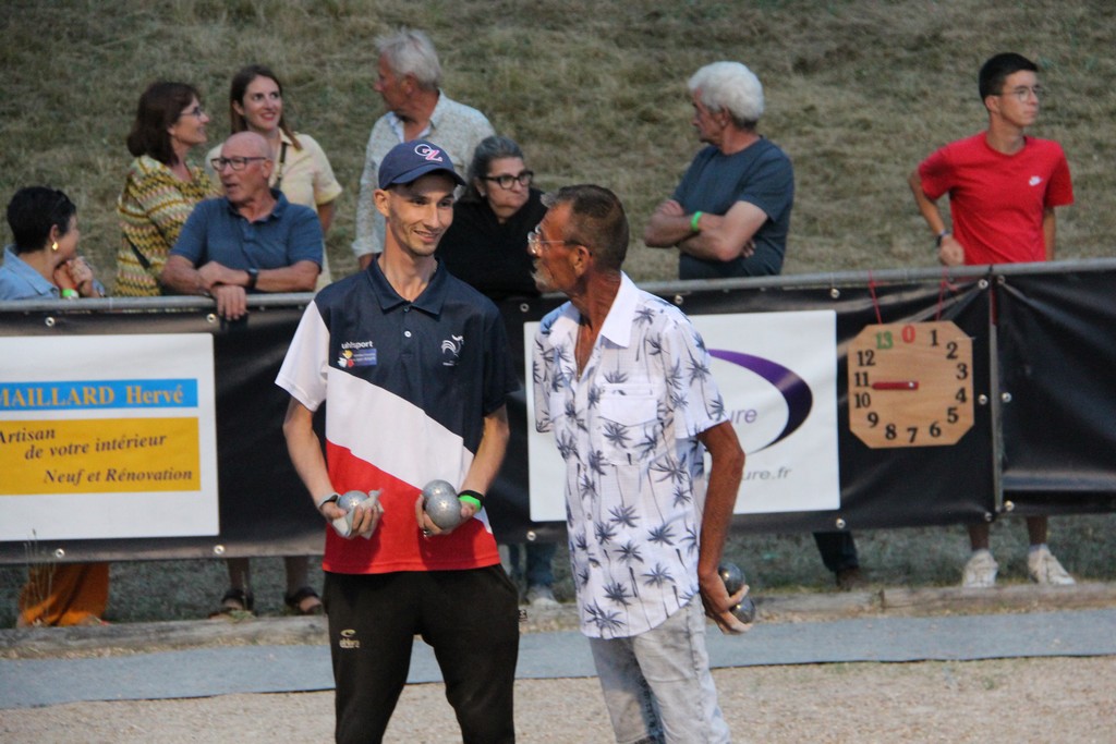 Châteauneuf-sur-Loire 2025 (73) Châteauneuf-sur-Loire 2025 (73)