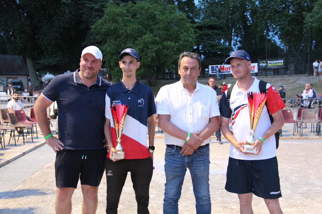 Châteauneuf-sur-Loire 2025 (90) Châteauneuf-sur-Loire 2025 (90)