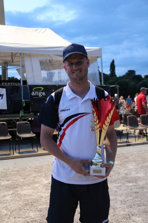 Châteauneuf-sur-Loire 2025 (95) Châteauneuf-sur-Loire 2025 (95)