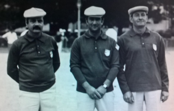 Roger GUIOT Vincent SOLER et François SOLER au stade Léo Lagrange pour leur premier Championnat de France en 1973 à Paris Roger GUIOT Vincent SOLER et François SOLER au stade Léo Lagrange pour leur premier Championnat de France en 1973 à Paris