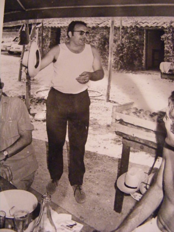 Dédé l'amuseur... Dédé l'amuseur...