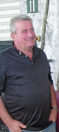 Son sourire et sa bonhommie devant sa cave de Cardet, c'était "Palme"... Son sourire et sa bonhommie devant sa cave de Cardet, c'était "Palme"...