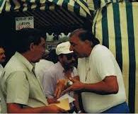 Loule en pleine discussion avec le grand Ange Pacini à Saint Maximin 1991