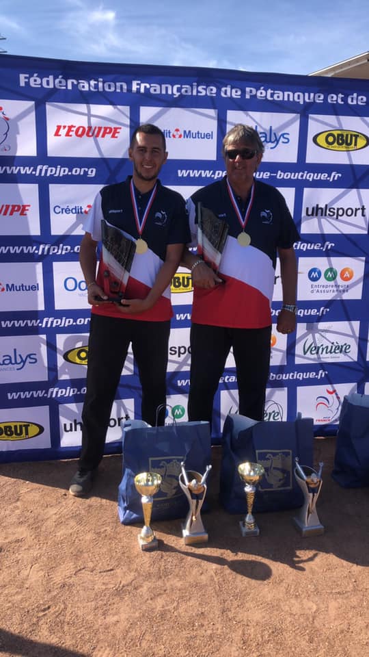 Kévin et Eric ONDE les Saint Louisiens tenants du titre auront fort à faire pour garder leur tricot (Source photo famille ONDE) Kévin et Eric ONDE les Saint Louisiens tenants du titre auront fort à faire pour garder leur tricot (Source photo famille ONDE)