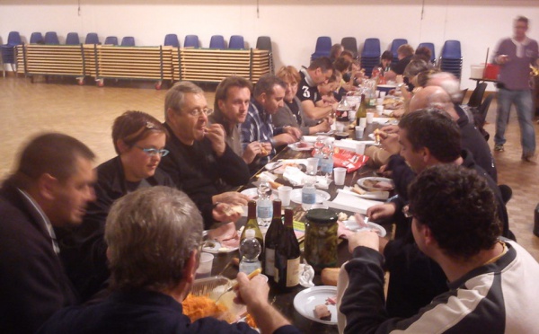 les petanqueurs en plein boulot