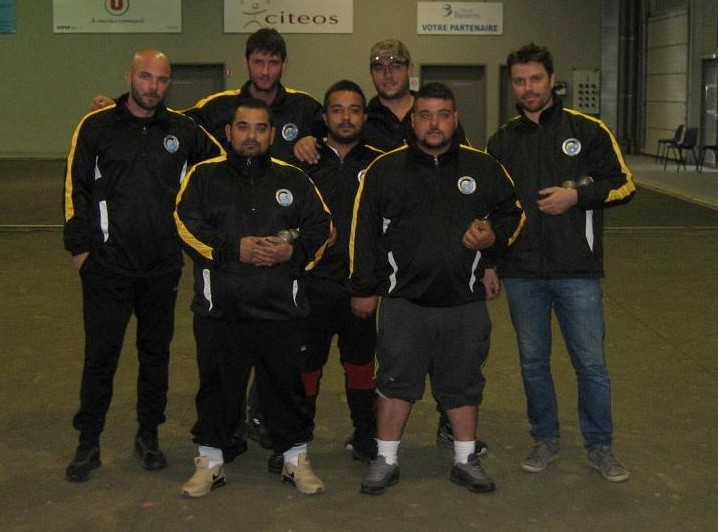 Encore 1 titre en 2ème Division Encore 1 titre en 2ème Division