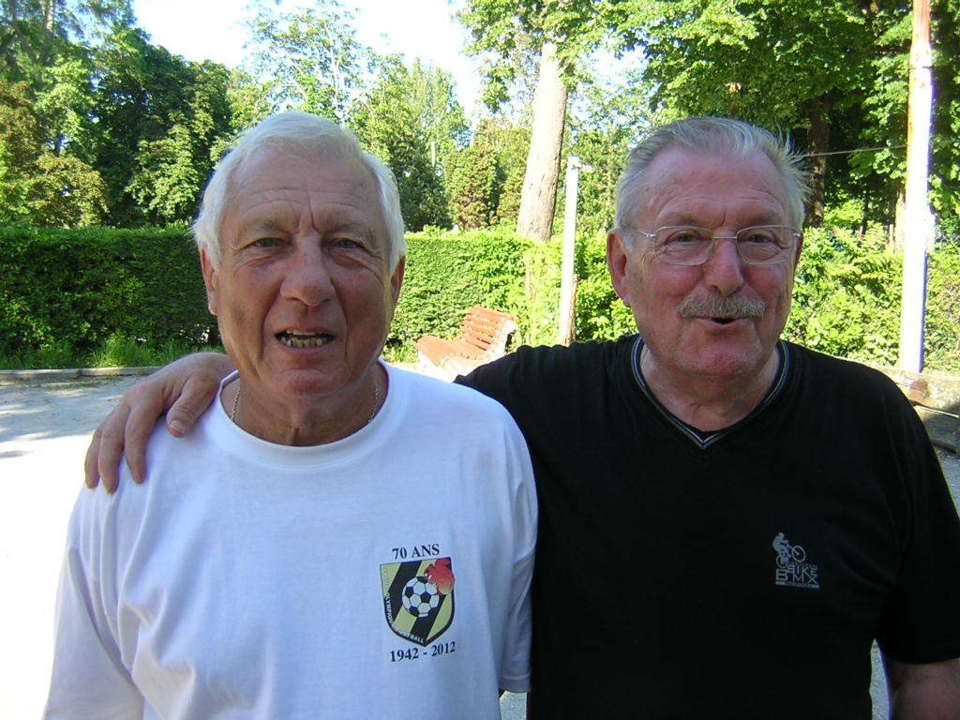 Qualification lyonnaise quadrette vétérans à l' ASPOM Bordeaux Qualification lyonnaise quadrette vétérans à l' ASPOM Bordeaux