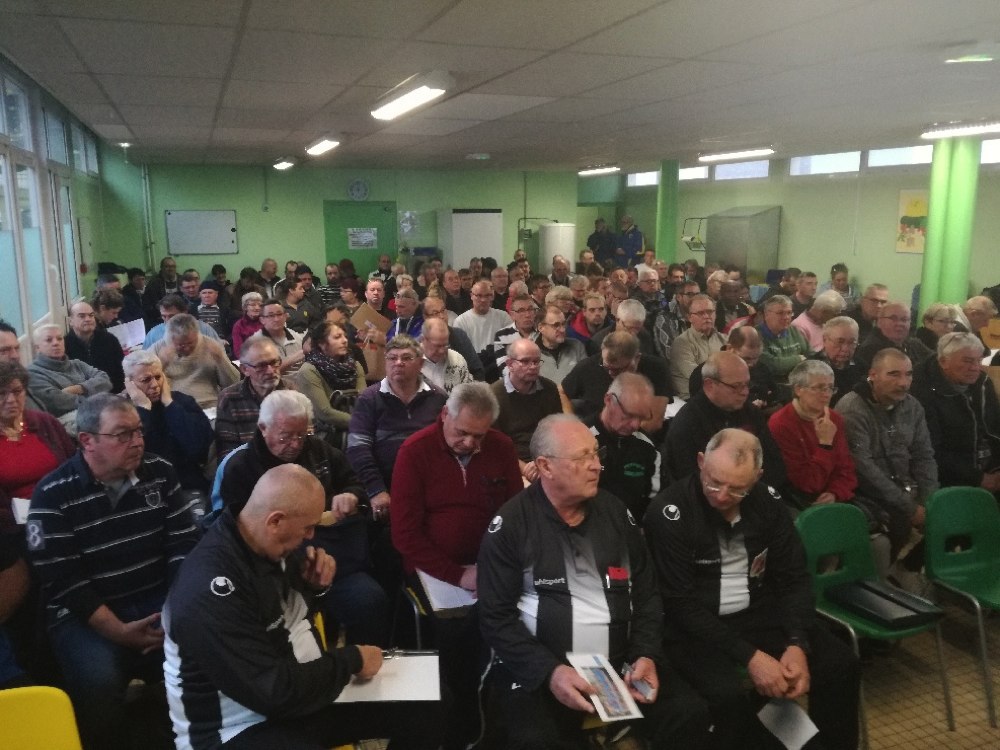 Arbitre: Patrice FOUUSARD. Gérard PERRIN et Pascal MELNIK Arbitre: Patrice FOUUSARD. Gérard PERRIN et Pascal MELNIK